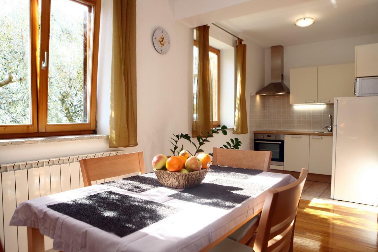 Peaceful Apartment Ankaran Sp Buitenkant foto